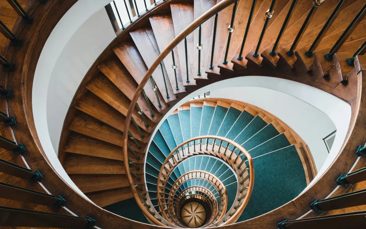 Featured image for article: Claude Code Keeps Compacting and Losing My Work. Here's What's Actually Happening.